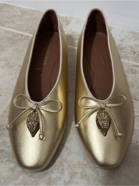 Kurt Geiger Women's Sloane Eagle Ballet Flats In Gold Color (Size 41).